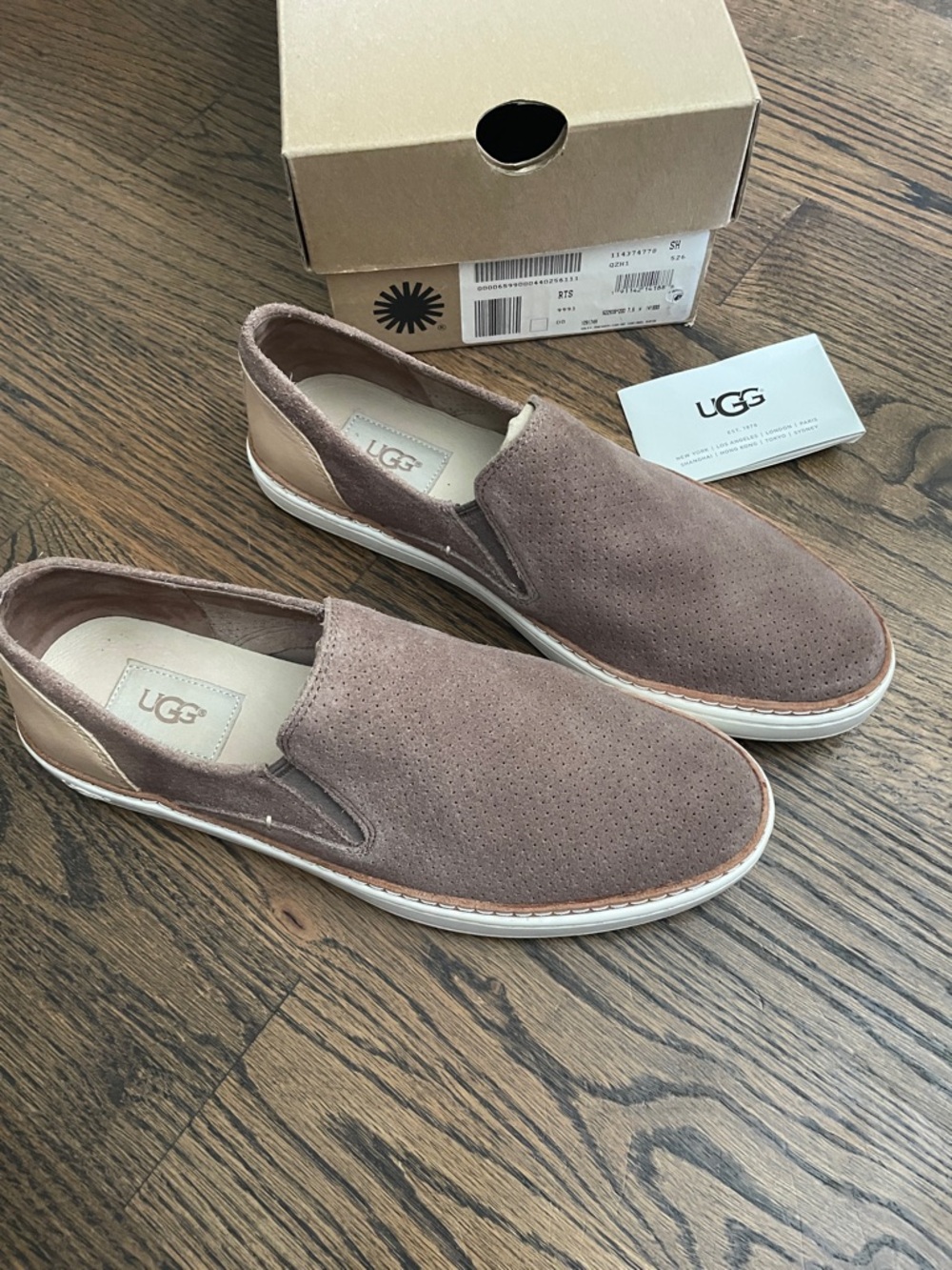 UGG ADLEY PERF CARIBOU SUEDE LEATHER SLIP-ON SNEAKERS SHOES SIZE US 7.5 W/BOX